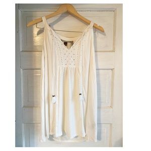 White Detailed Maternity Tank Top